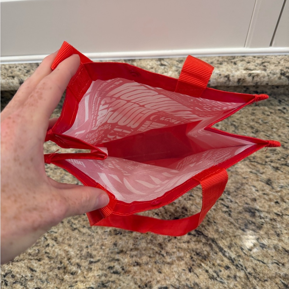 Lululemon Small Reusable Tote Bag – Red LOVE Print - Picture 2 of 3